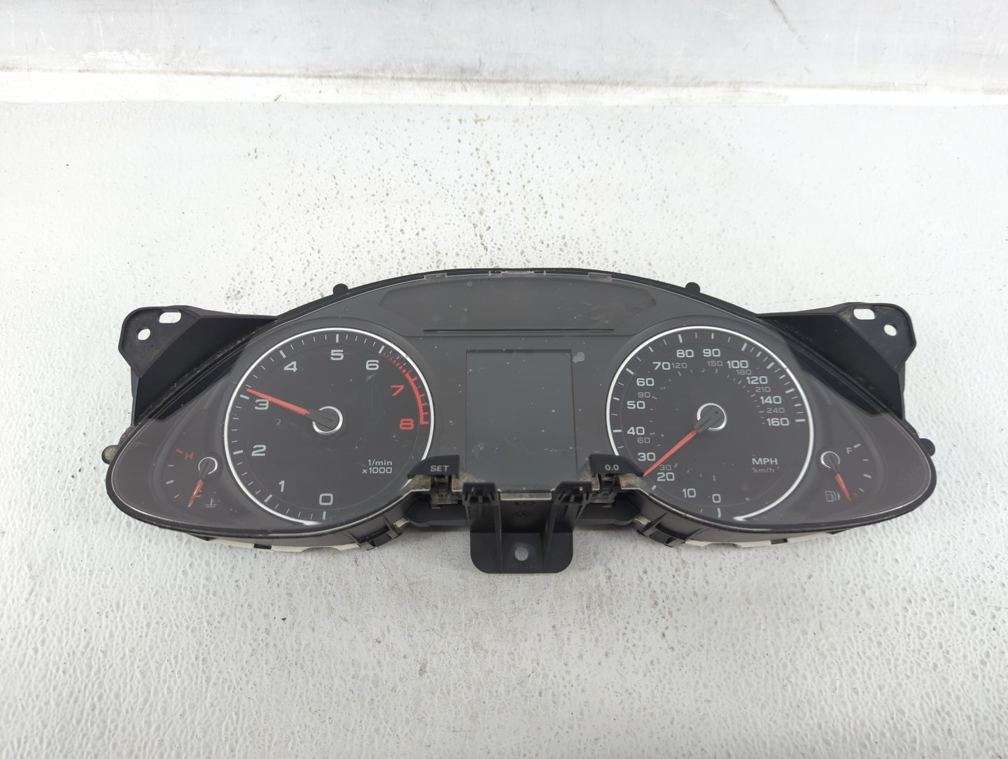2013-2016 Audi A4 Quattro Instrument Cluster Speedometer Gauges P/N:8K0 920 950 R 8K0 929 983 F Fits Fits 2013 2014 2015 201