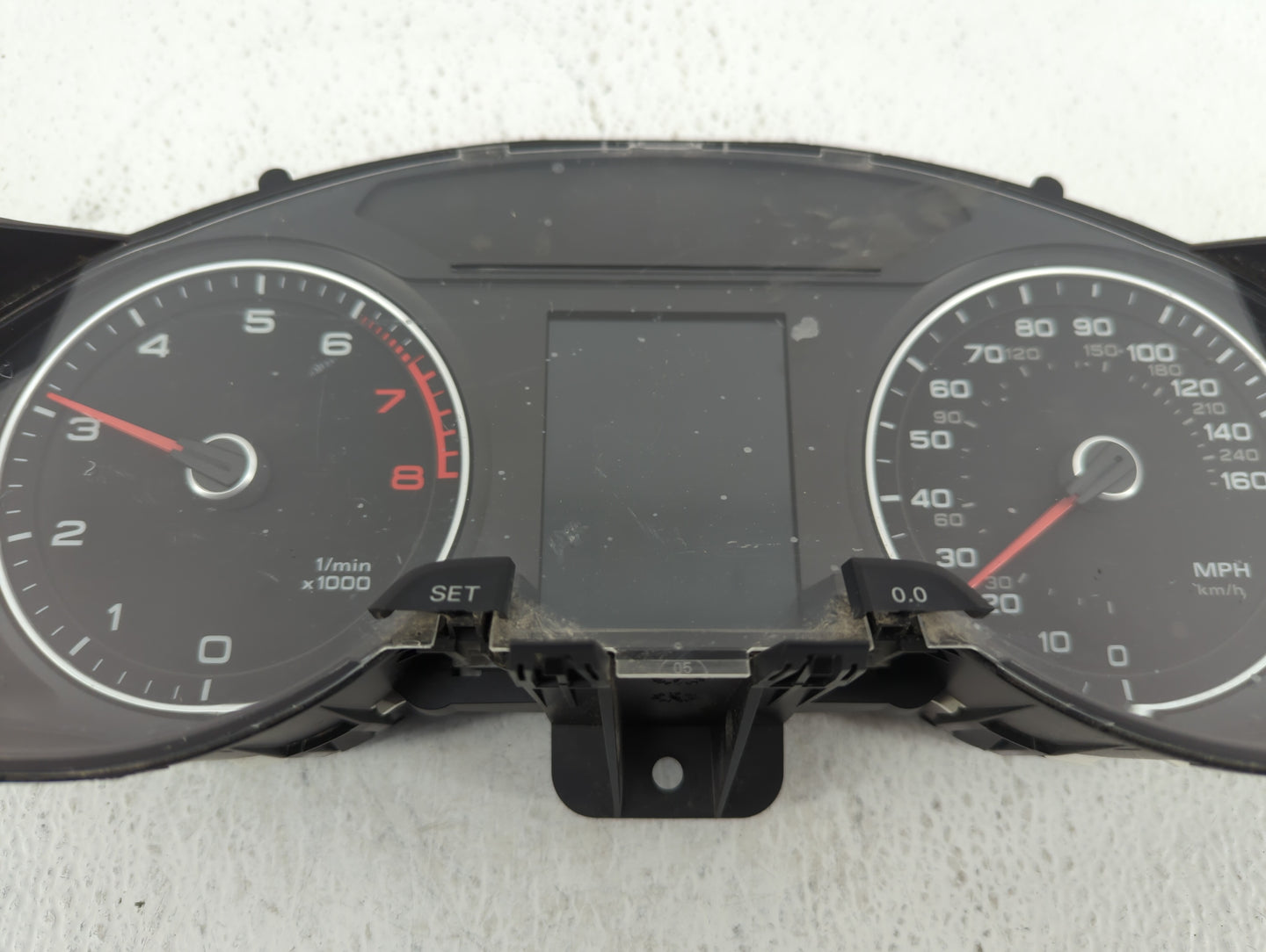 2013-2016 Audi A4 Quattro Instrument Cluster Speedometer Gauges P/N:8K0 920 950 R 8K0 929 983 F Fits Fits 2013 2014 2015 201