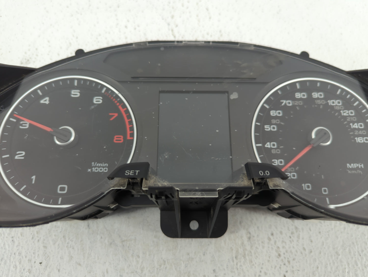 2013-2016 Audi A4 Quattro Instrument Cluster Speedometer Gauges P/N:8K0 920 950 R 8K0 929 983 F Fits Fits 2013 2014 2015 201