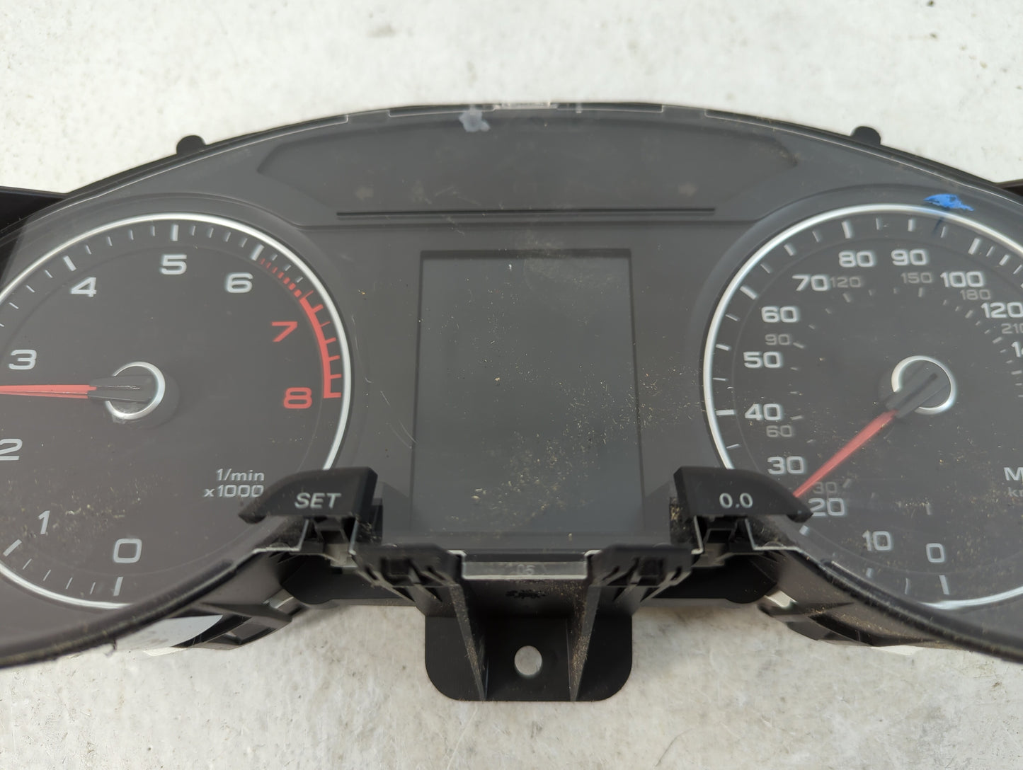 2013-2016 Audi A4 Quattro Instrument Cluster Speedometer Gauges P/N:8K0 920 950 R 8K0 929 983 F Fits Fits 2013 2014 2015 201