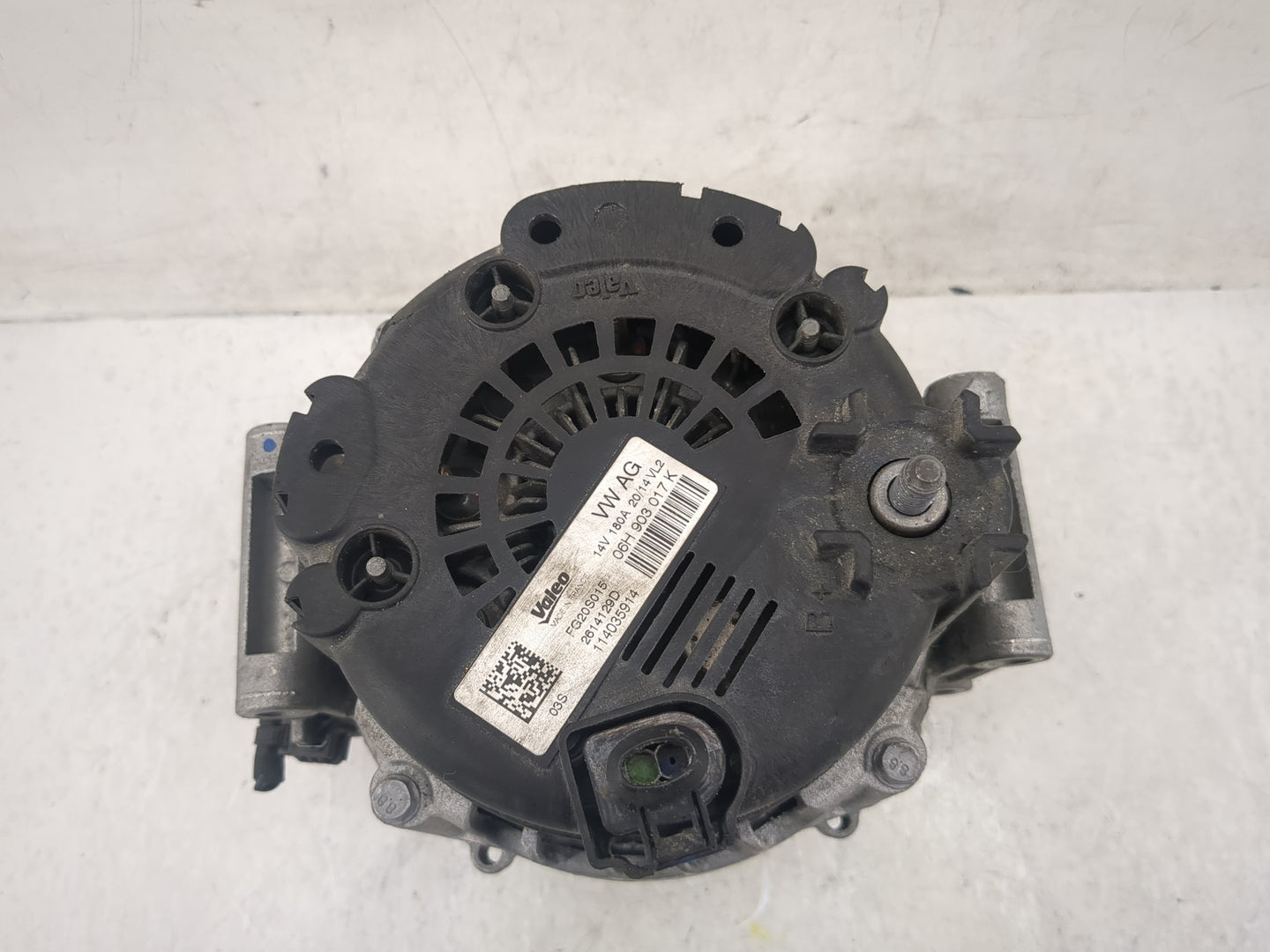 2013-2017 Audi A5 Alternator Replacement Generator Charging Assembly Engine OEM P/N:2614129D 06H 903 017 K Fits OEM Used Aut