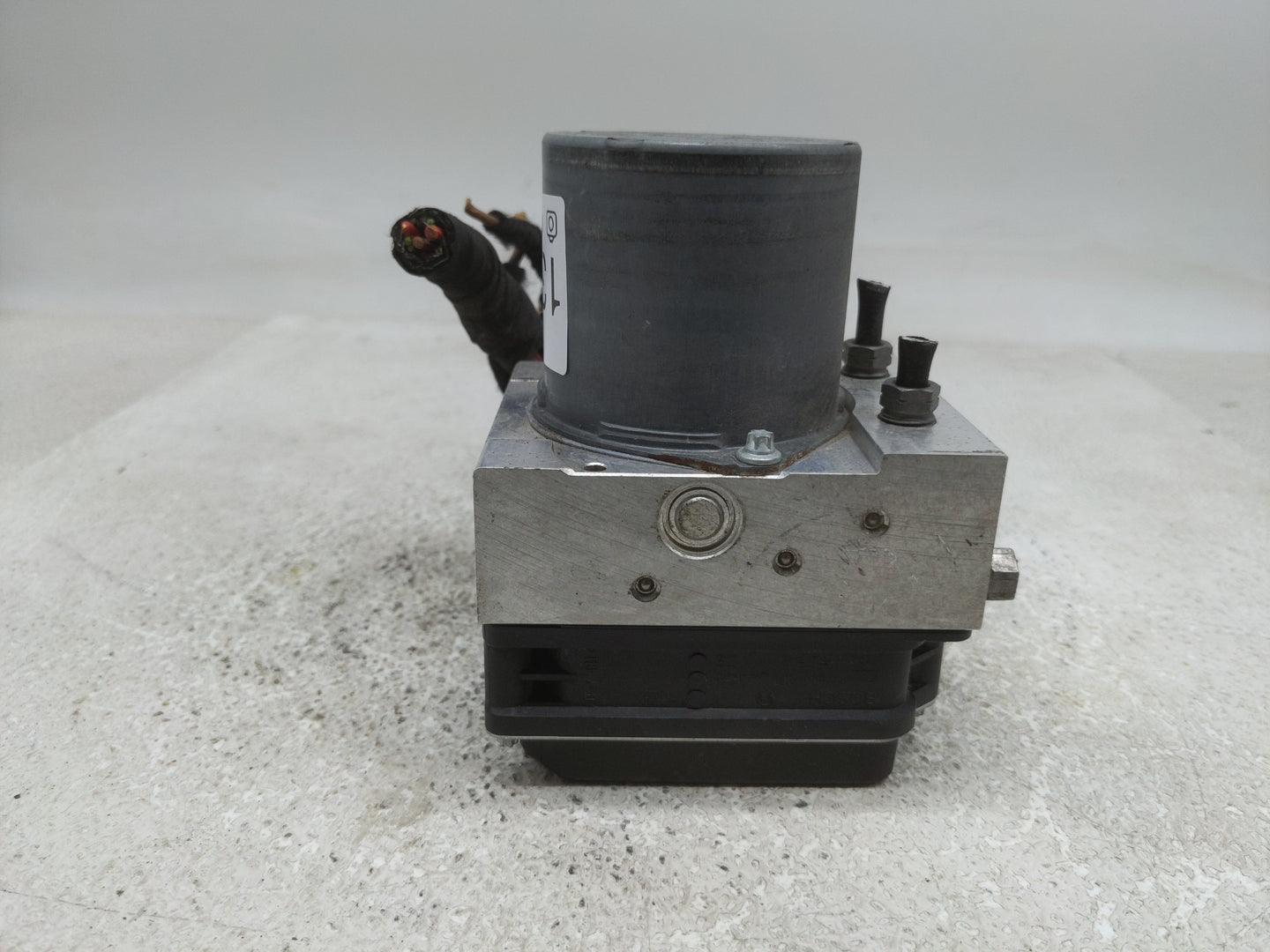 2014-2017 Audi A5 ABS Pump Control Module Replacement P/N:0 265 239 432 8K0 614 517 HA Fits Fits 2014 2015 2016 2017 OEM Use