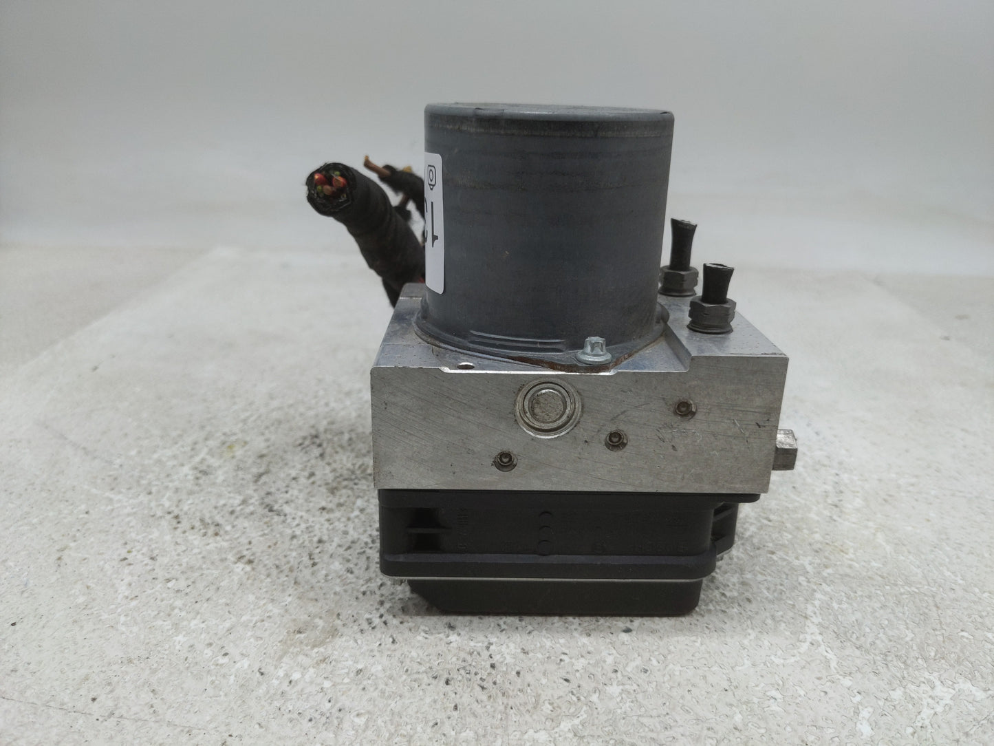2014-2017 Audi A5 ABS Pump Control Module Replacement P/N:0 265 239 432 8K0 614 517 HA Fits Fits 2014 2015 2016 2017 OEM Use