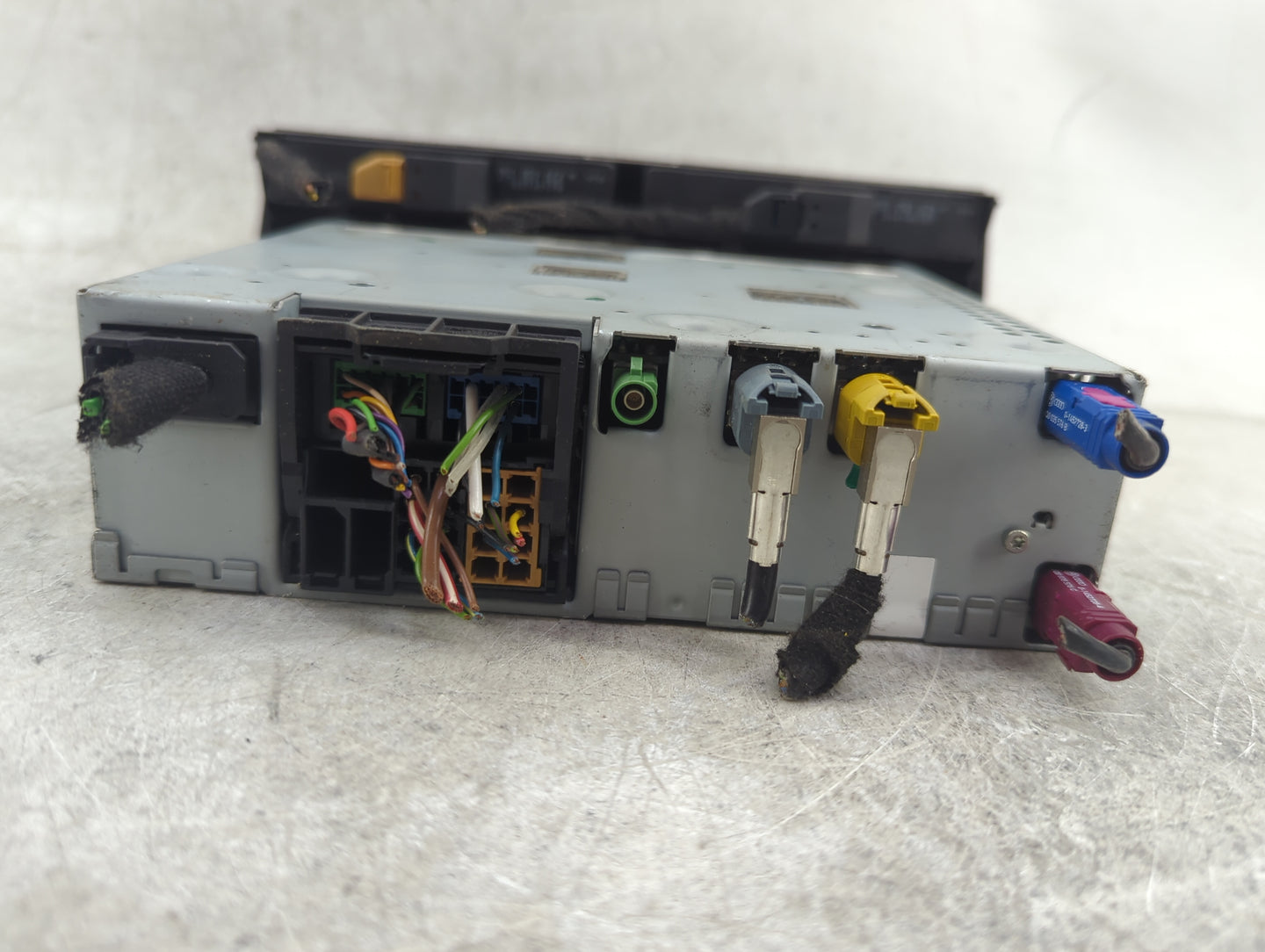 2015-2015 Audi A5 Multi Media Audio Radio Receiver Player Oem - Oemusedautoparts1.com
