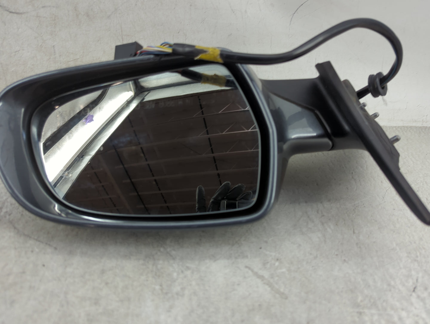 2015-2017 Audi A5 Passenger Side View Mirror - Right Door Mirror OEM Used - Oemusedautoparts1.com