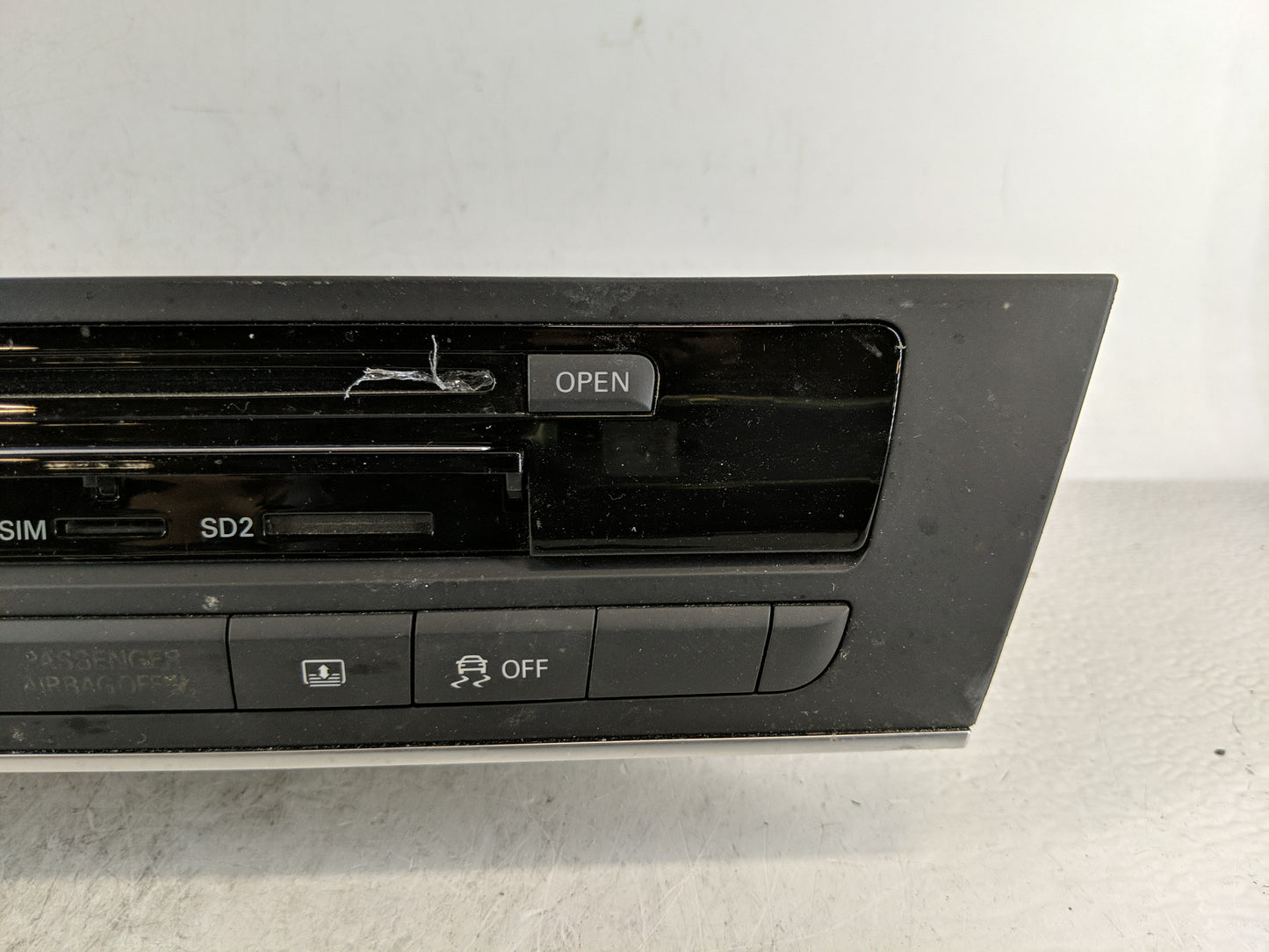 2012-2015 Audi A6 Radio AM FM Cd Player Receiver Replacement Fits Fits 2012 2013 2014 2015 OEM Used Auto Parts - Oemusedauto