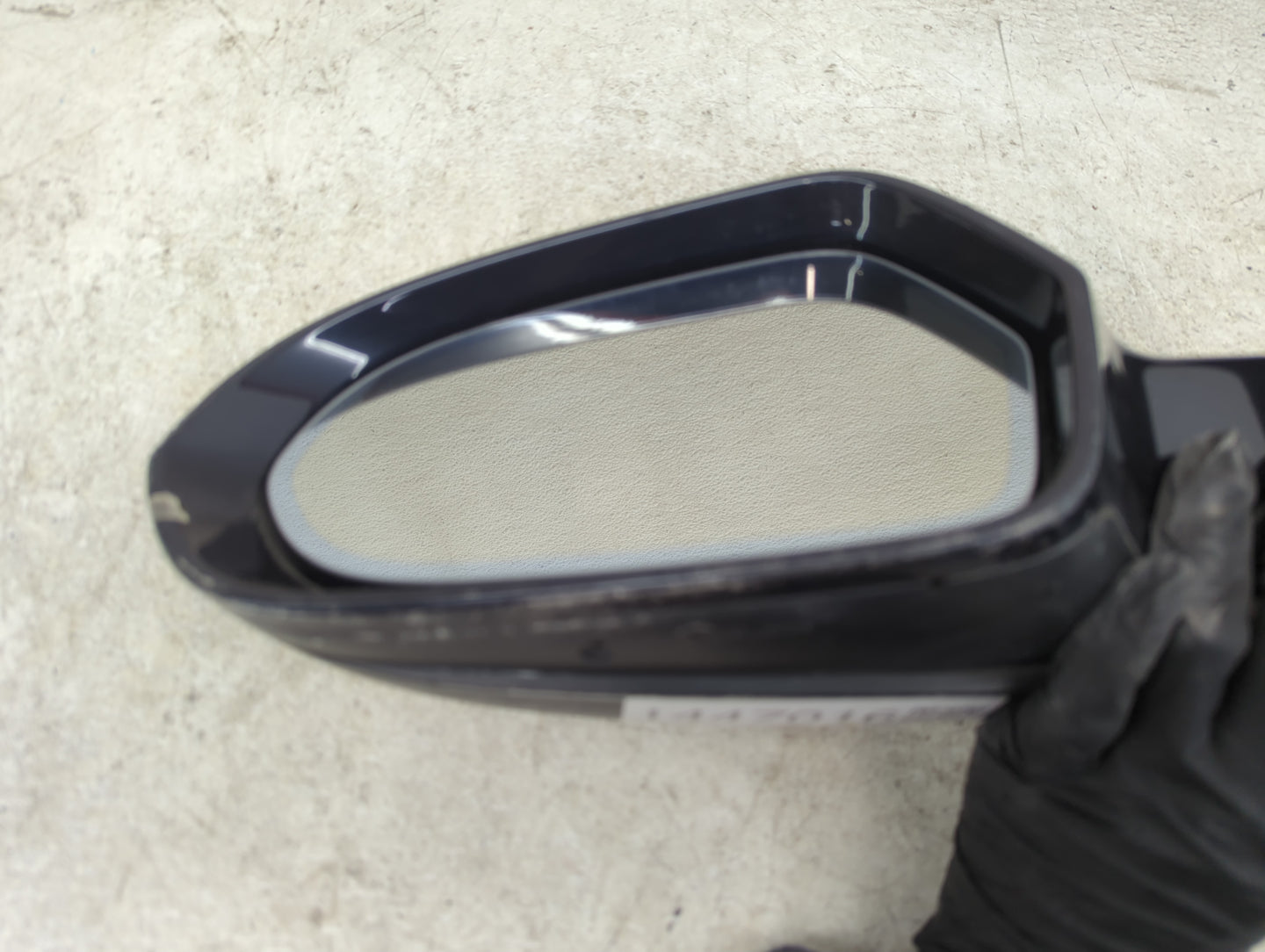 2014-2018 Audi A6 Driver Side View Mirror - Left Door Mirror OEM Used - Oemusedautoparts1.com