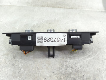 2014-2017 Audi A6 Climate Control Module Temperature AC/Heater Replacement P/N:4G0 820 043 AQ Fits Fits 2014 2015 2016 2017 OEM Used Auto Parts