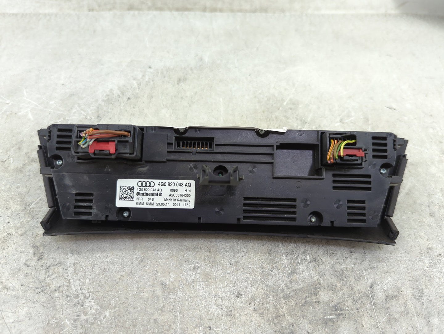 2014-2017 Audi A6 Climate Control Module Temperature AC/Heater Replacement P/N:4G0 820 043 AQ Fits Fits 2014 2015 2016 2017 
