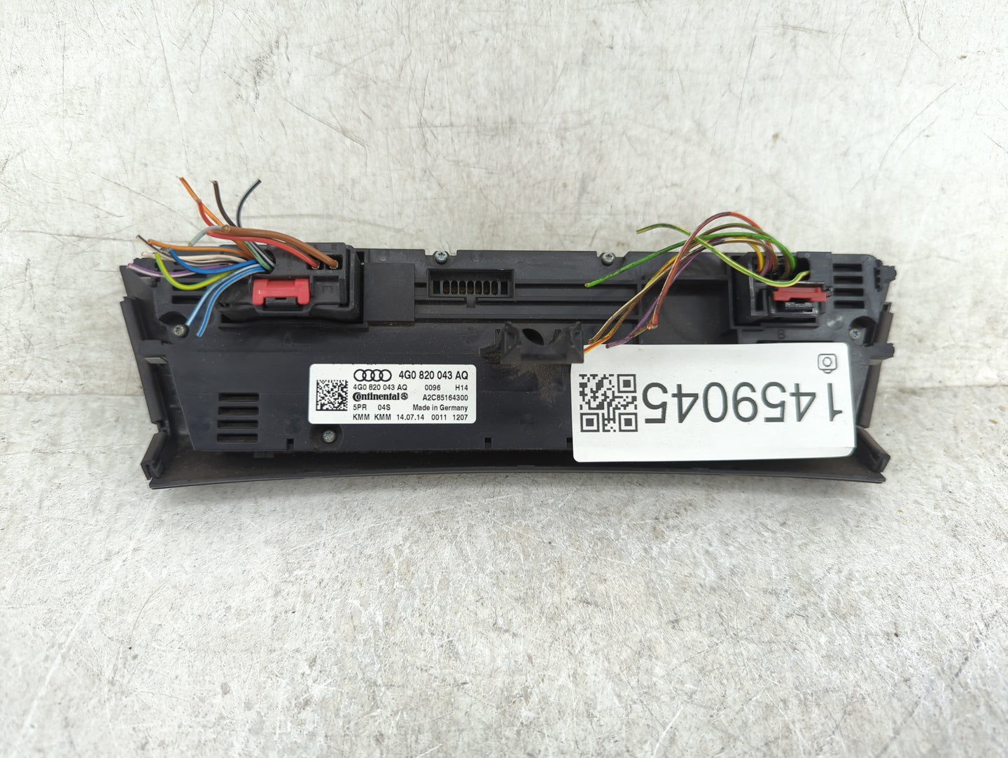 2014-2017 Audi A6 Climate Control Module Temperature AC/Heater Replacement P/N:4G0 820 043 AQ Fits OEM Used Auto Parts - Oem