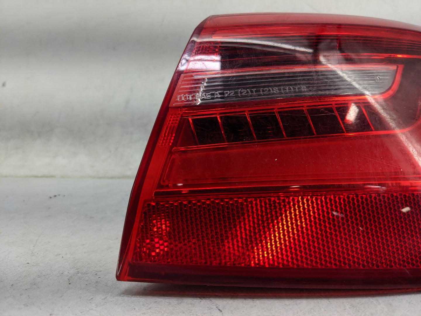 2012-2015 Audi A6 Tail Light Assembly Passenger Right OEM P/N:4G5945096B 90003930 Fits Fits 2012 2013 2014 2015 OEM Used Aut