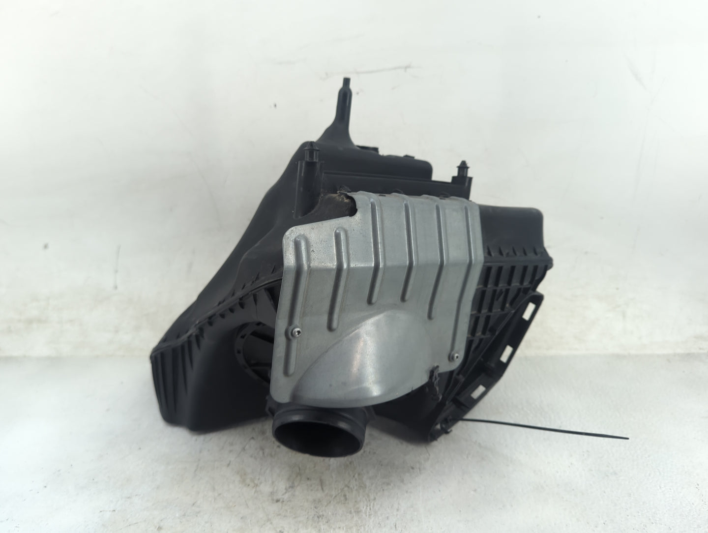 2012-2016 Audi A6 Air Cleaner Intake-duct Hose Tube - Oemusedautoparts1.com