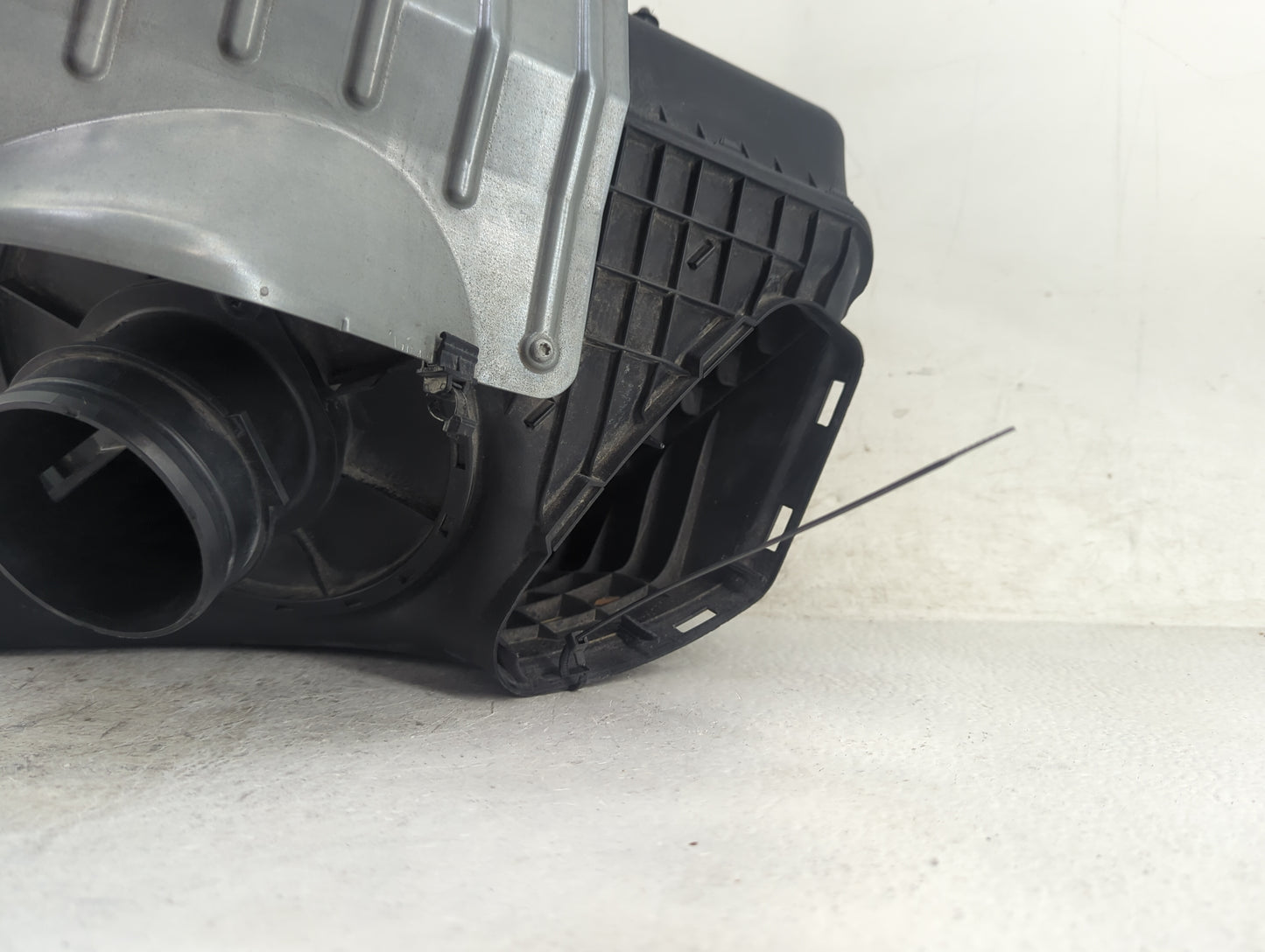 2012-2016 Audi A6 Air Cleaner Intake-duct Hose Tube - Oemusedautoparts1.com