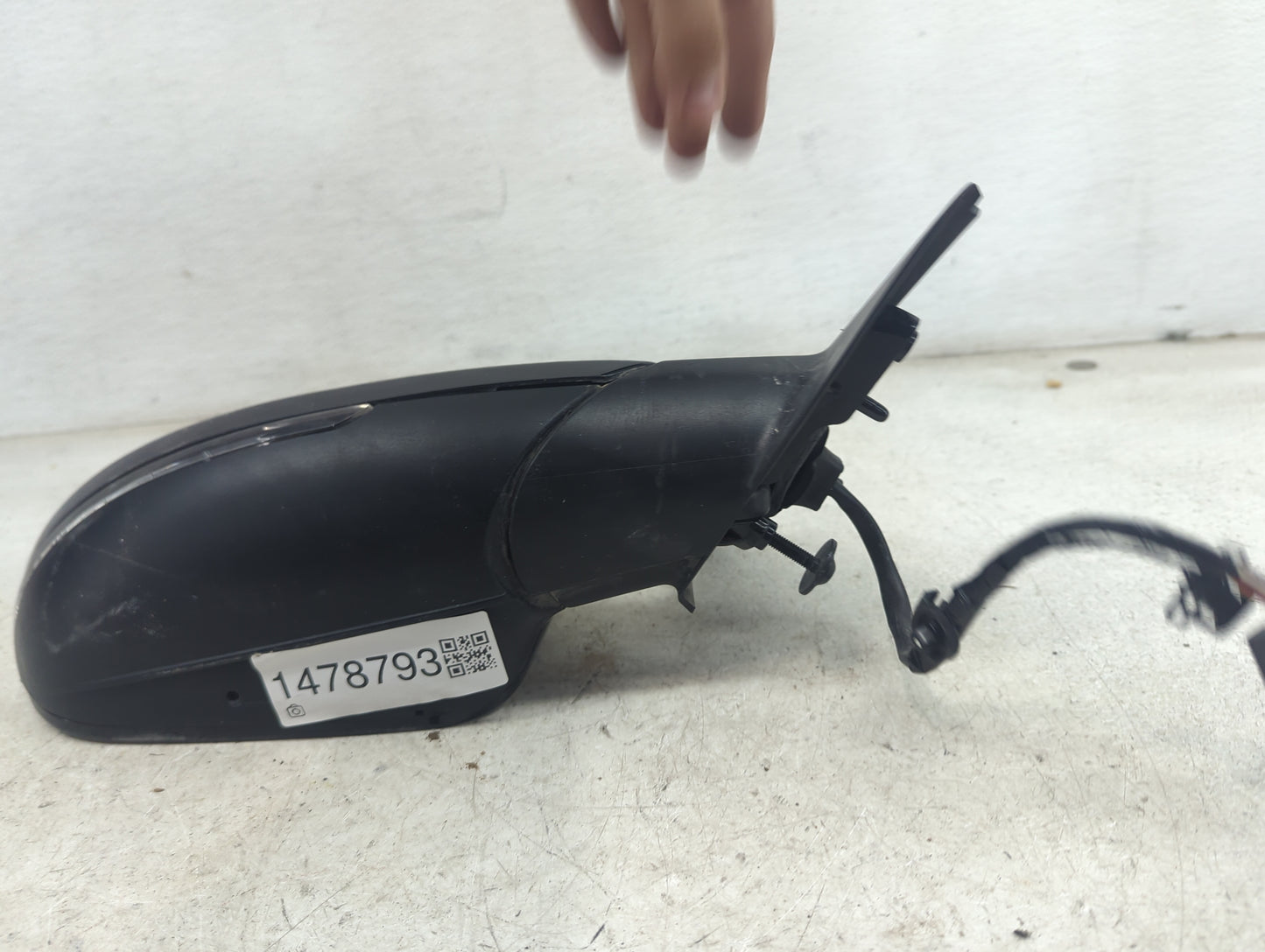 2014-2018 Audi A6 Passenger Side View Mirror - Right Door Mirror OEM Used - Oemusedautoparts1.com