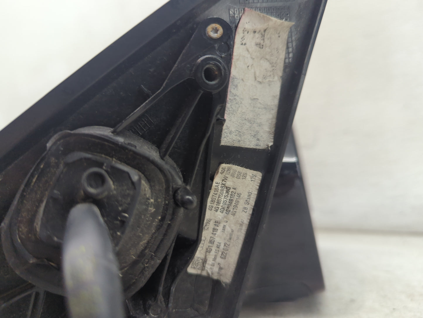 2014-2018 Audi A6 Passenger Side View Mirror - Right Door Mirror OEM Used - Oemusedautoparts1.com
