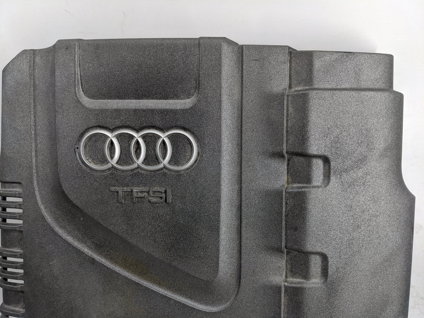2015 Audi A6 Engine Cover Black - Oemusedautoparts1.com