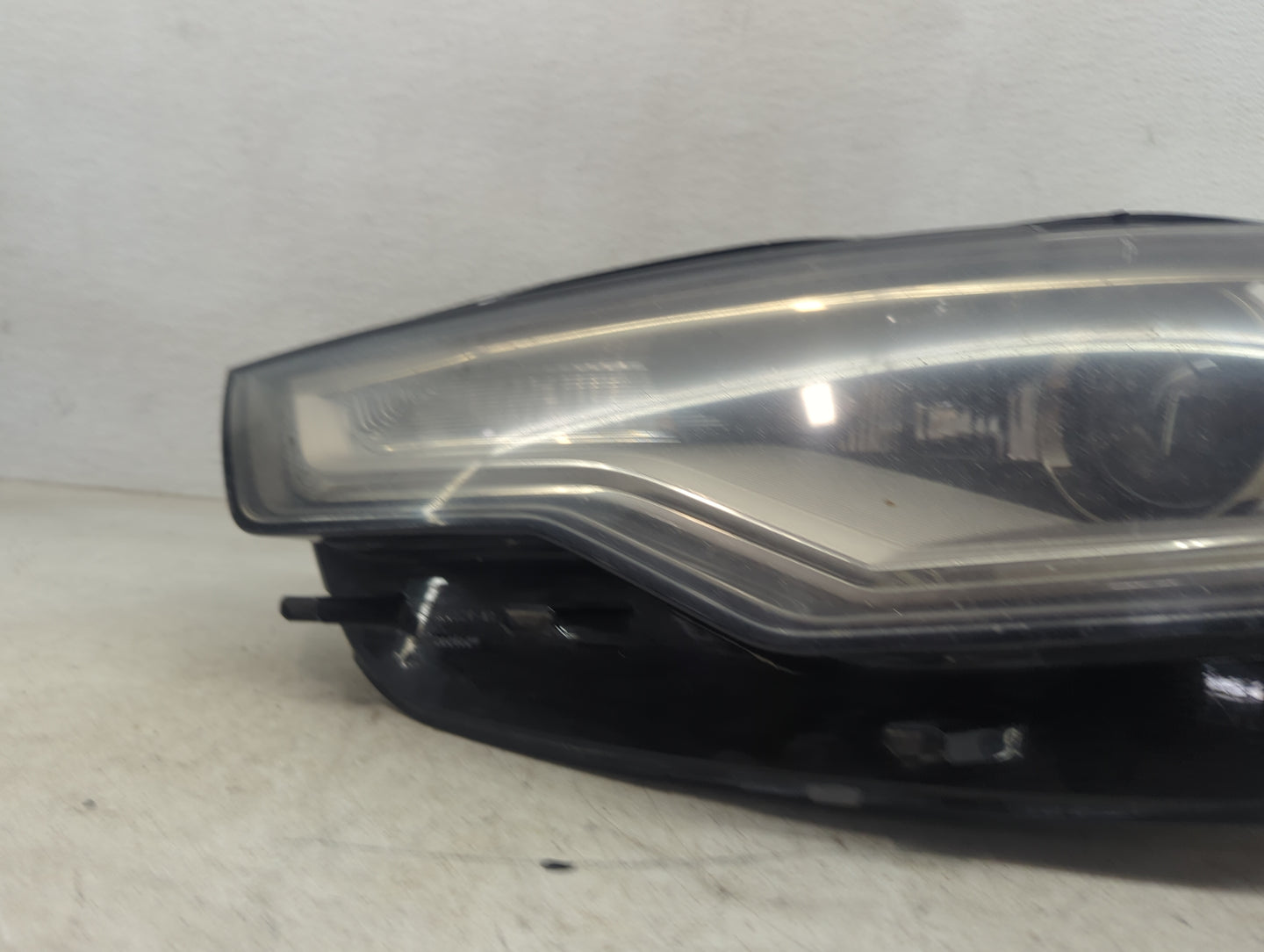 2012-2015 Audi A6 Driver Left Oem Head Light Headlight Lamp - Oemusedautoparts1.com