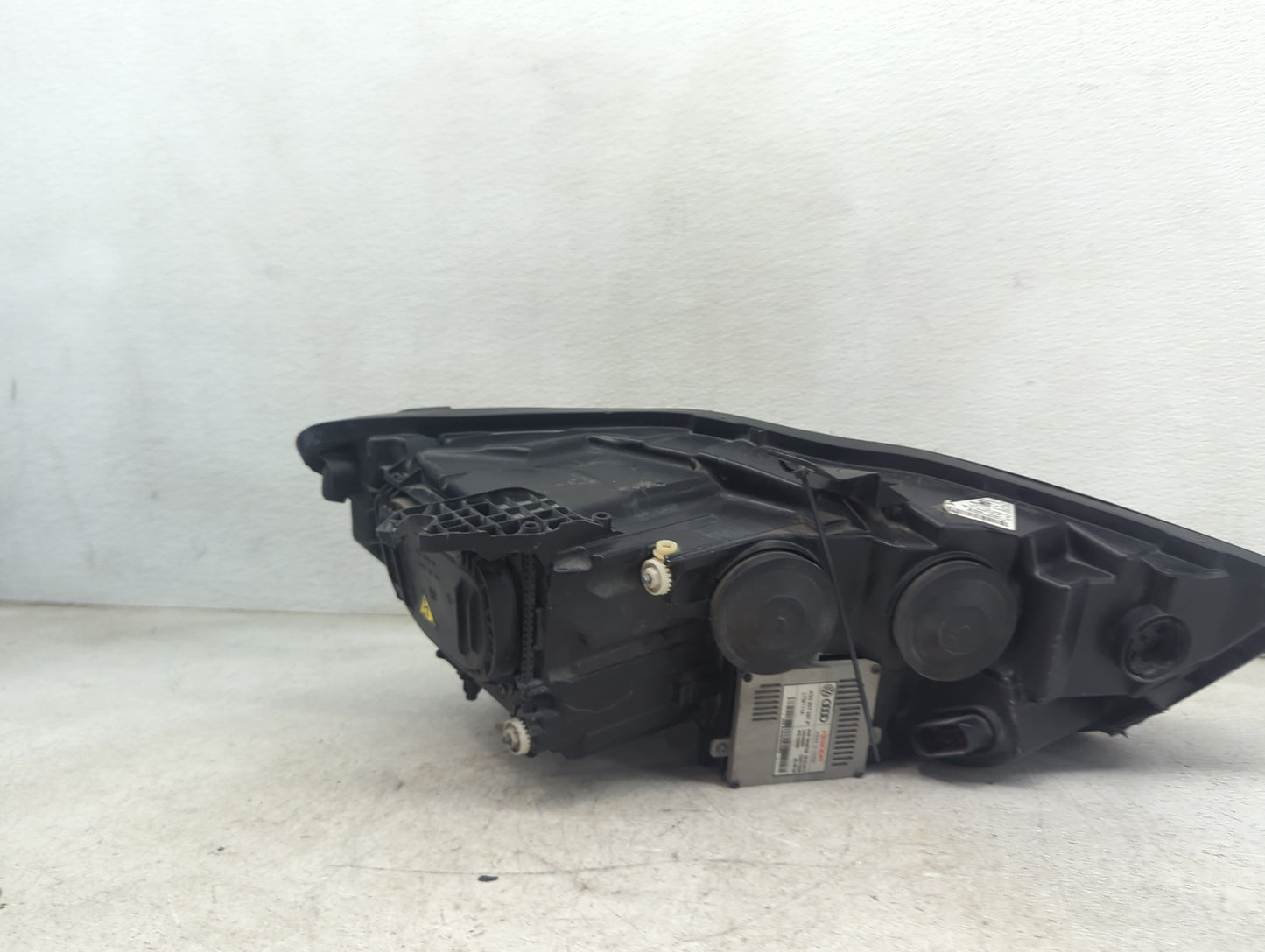2012-2015 Audi A6 Driver Left Oem Head Light Headlight Lamp - Oemusedautoparts1.com