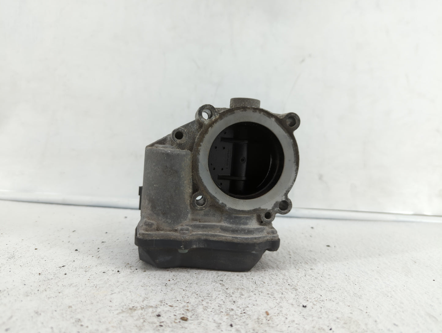 2012-2017 Audi A6 Throttle Body P/N:06F 133 062 G 06F 133 062 Q Fits OEM Used Auto Parts - Oemusedautoparts1.com