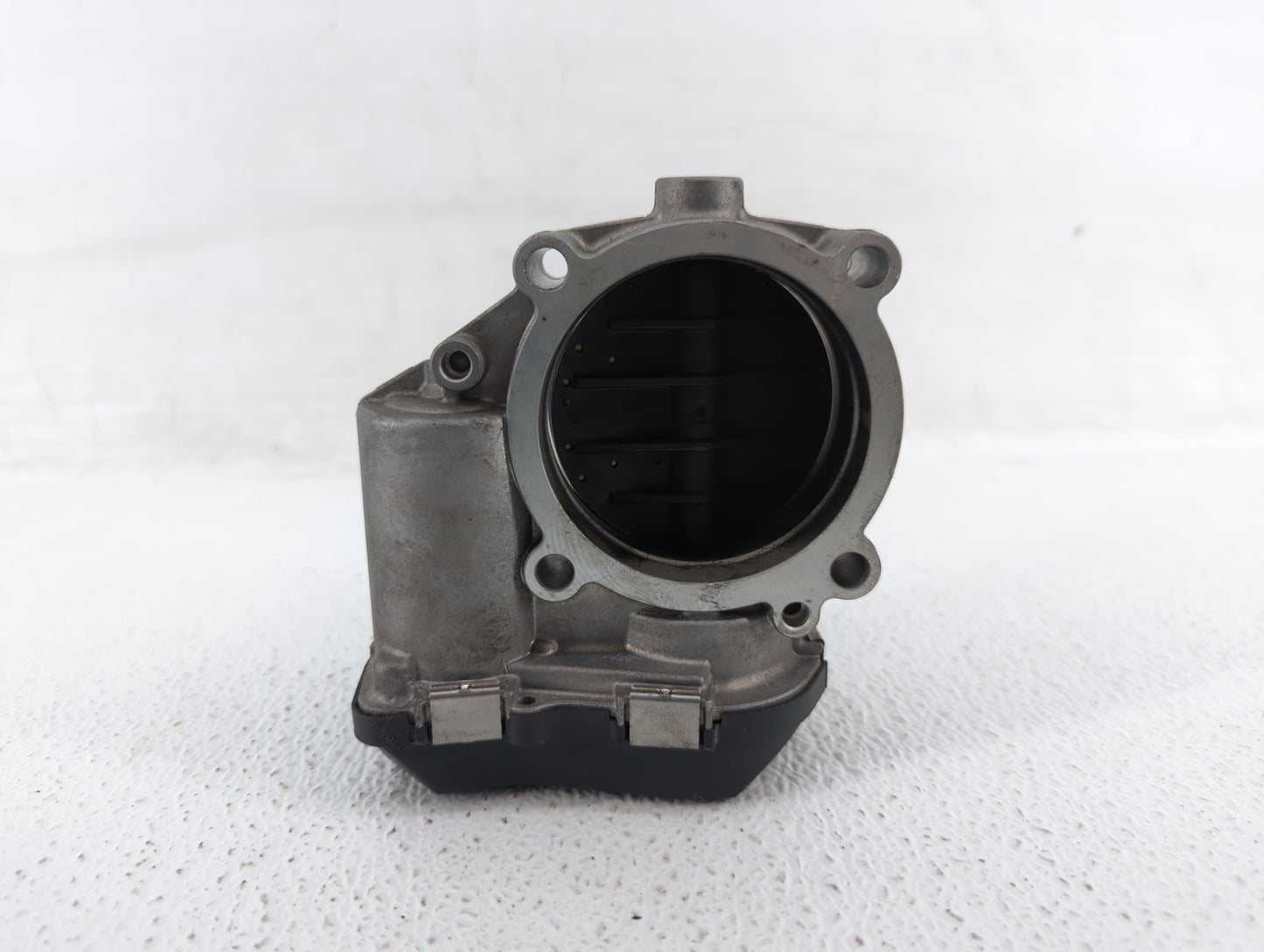 2009-2018 Audi A6 Throttle Body P/N:06E 133 062 H 06E 133 062 G Fits OEM Used Auto Parts - Oemusedautoparts1.com