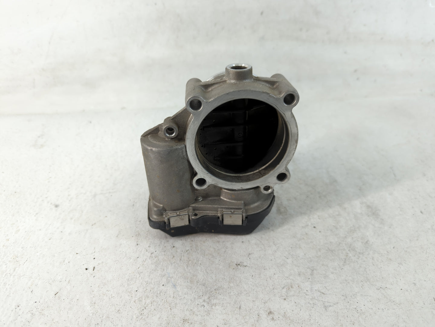 2009-2018 Audi A6 Throttle Body P/N:A2C82493600 06F 133 062 H Fits OEM Used Auto Parts - Oemusedautoparts1.com