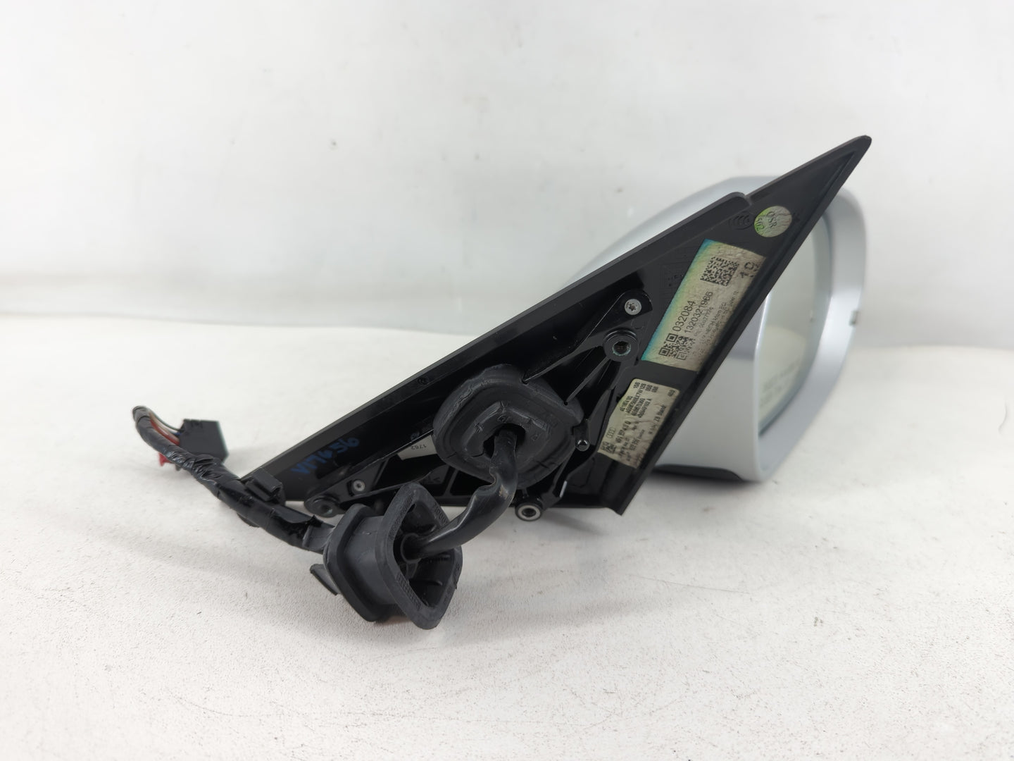 2014-2018 Audi A6 Passenger Side View Mirror - Right Door Mirror OEM Used - Oemusedautoparts1.com