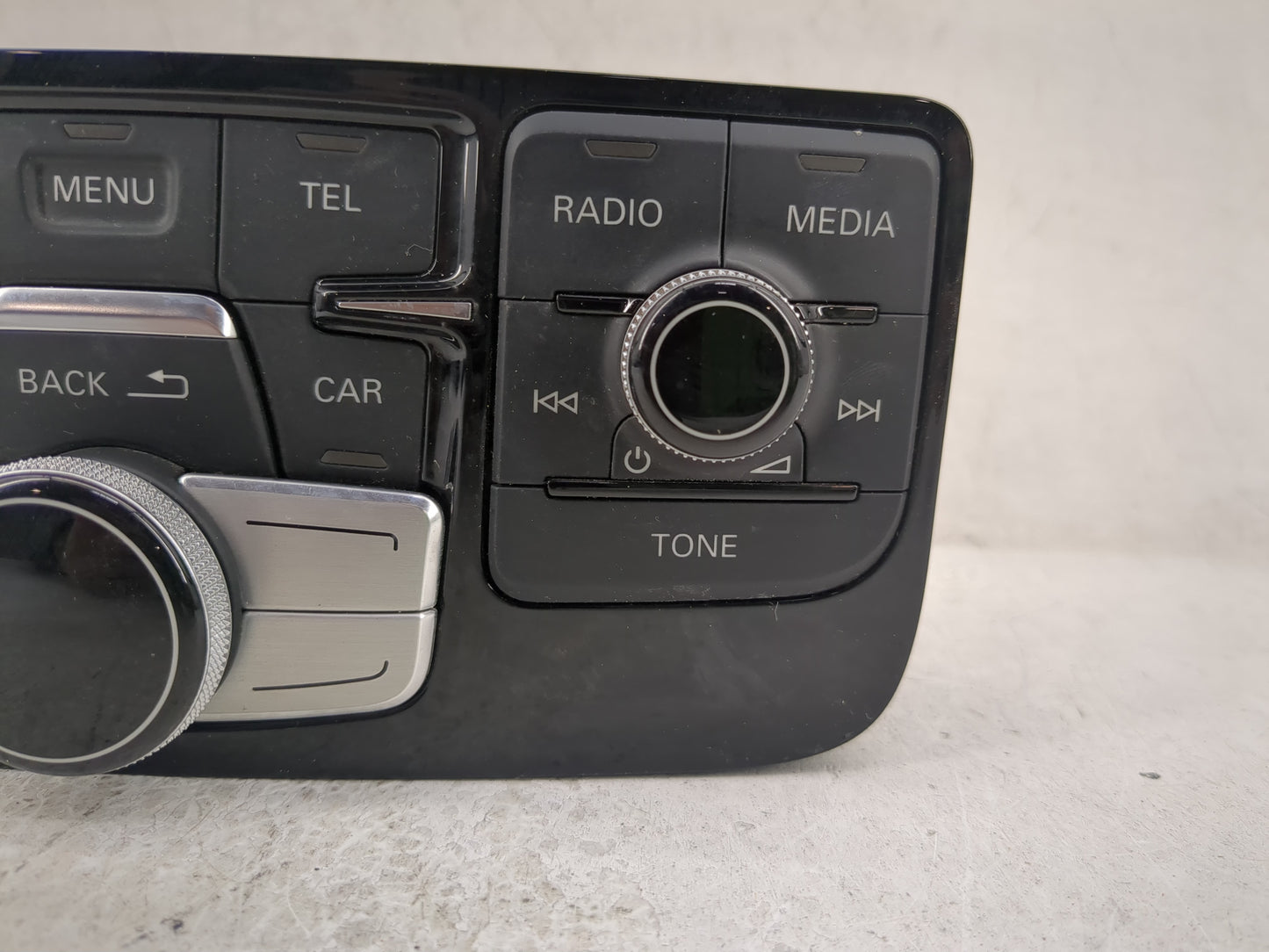 2015 Audi A8 Radio AM FM Cd Player Receiver Replacement P/N:4H1 919 600 H Fits OEM Used Auto Parts - Oemusedautoparts1.com