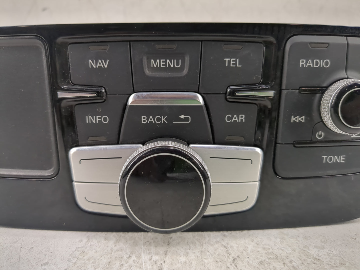 2015 Audi A8 Radio AM FM Cd Player Receiver Replacement P/N:4H1 919 600 H Fits OEM Used Auto Parts - Oemusedautoparts1.com