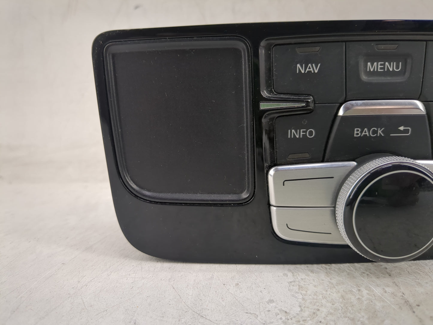 2015 Audi A8 Radio AM FM Cd Player Receiver Replacement P/N:4H1 919 600 H Fits OEM Used Auto Parts - Oemusedautoparts1.com