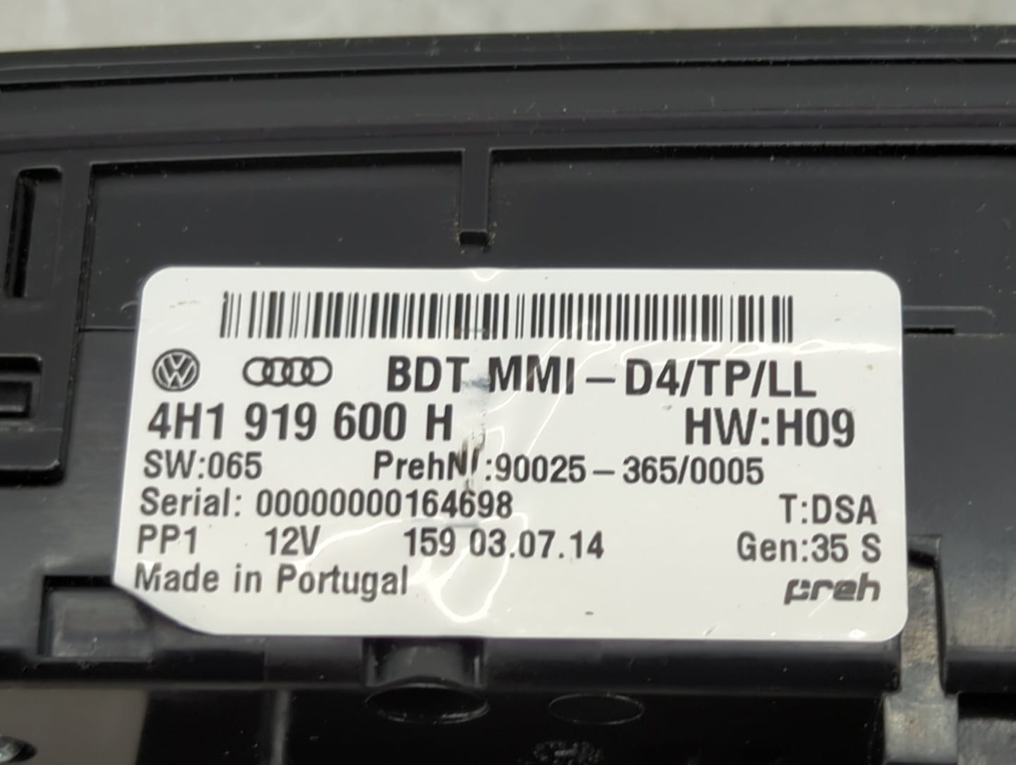 2011-2018 Audi A8 Radio AM FM Cd Player Receiver Replacement P/N:4H1919600H 90025-365/0005 Fits OEM Used Auto Parts - Oemuse