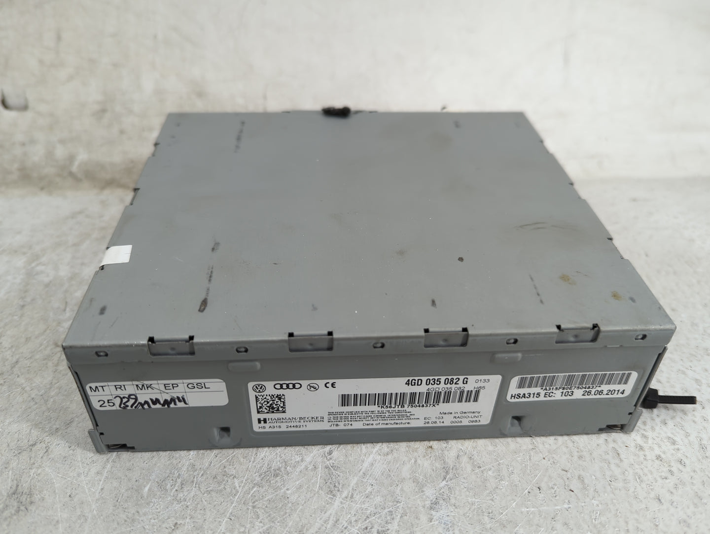 2011-2018 Audi A8 Radio AM FM Cd Player Receiver Replacement P/N:4GD035082G 4GD035082 Fits OEM Used Auto Parts - Oemusedauto