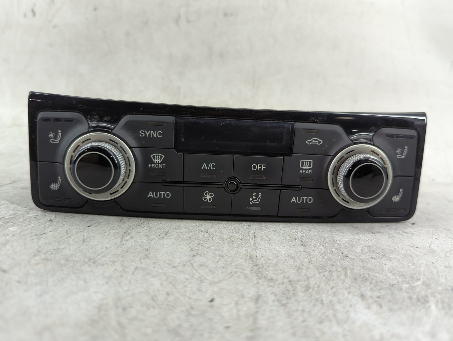 2015-2018 Audi A8 Climate Control Module Temperature AC/Heater Replacement P/N:4H0820043P Fits Fits 2015 2016 2017 2018 OEM 