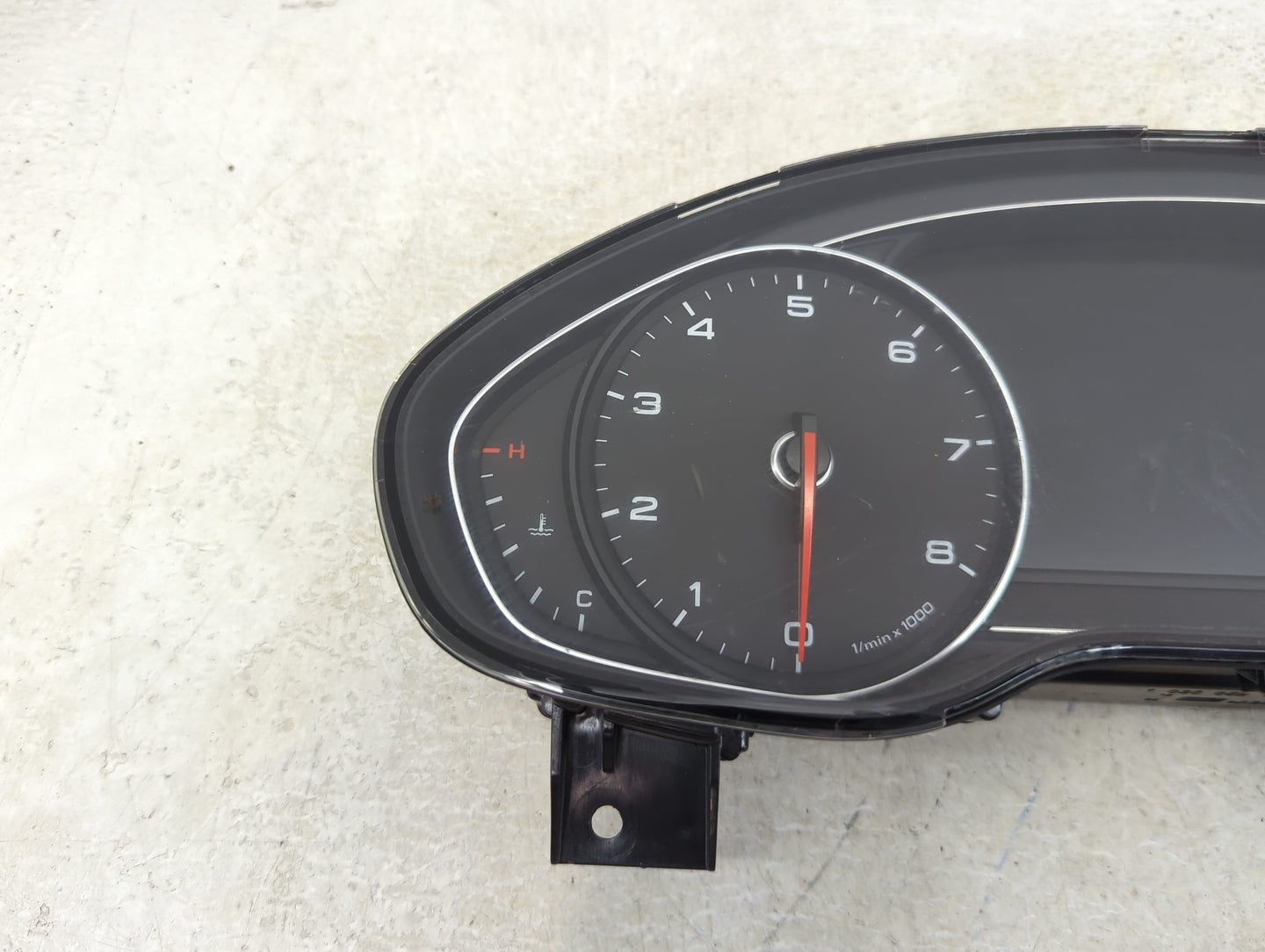2015 Audi A8 Instrument Cluster Speedometer Gauges P/N:4H0920980M 0263670200, RB8658100714 Miles:111K Fits OEM Used Auto Par