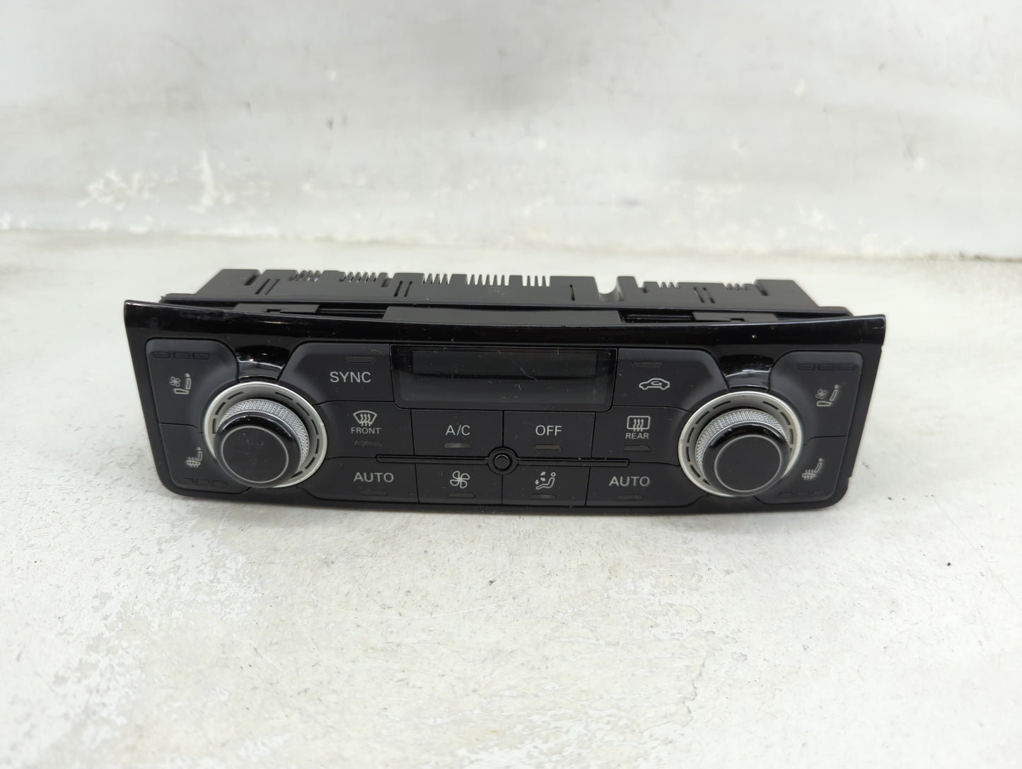 2015-2018 Audi A8 Climate Control Module Temperature AC/Heater Replacement P/N:4H0820043P 5HB010121-84 Fits OEM Used Auto Pa
