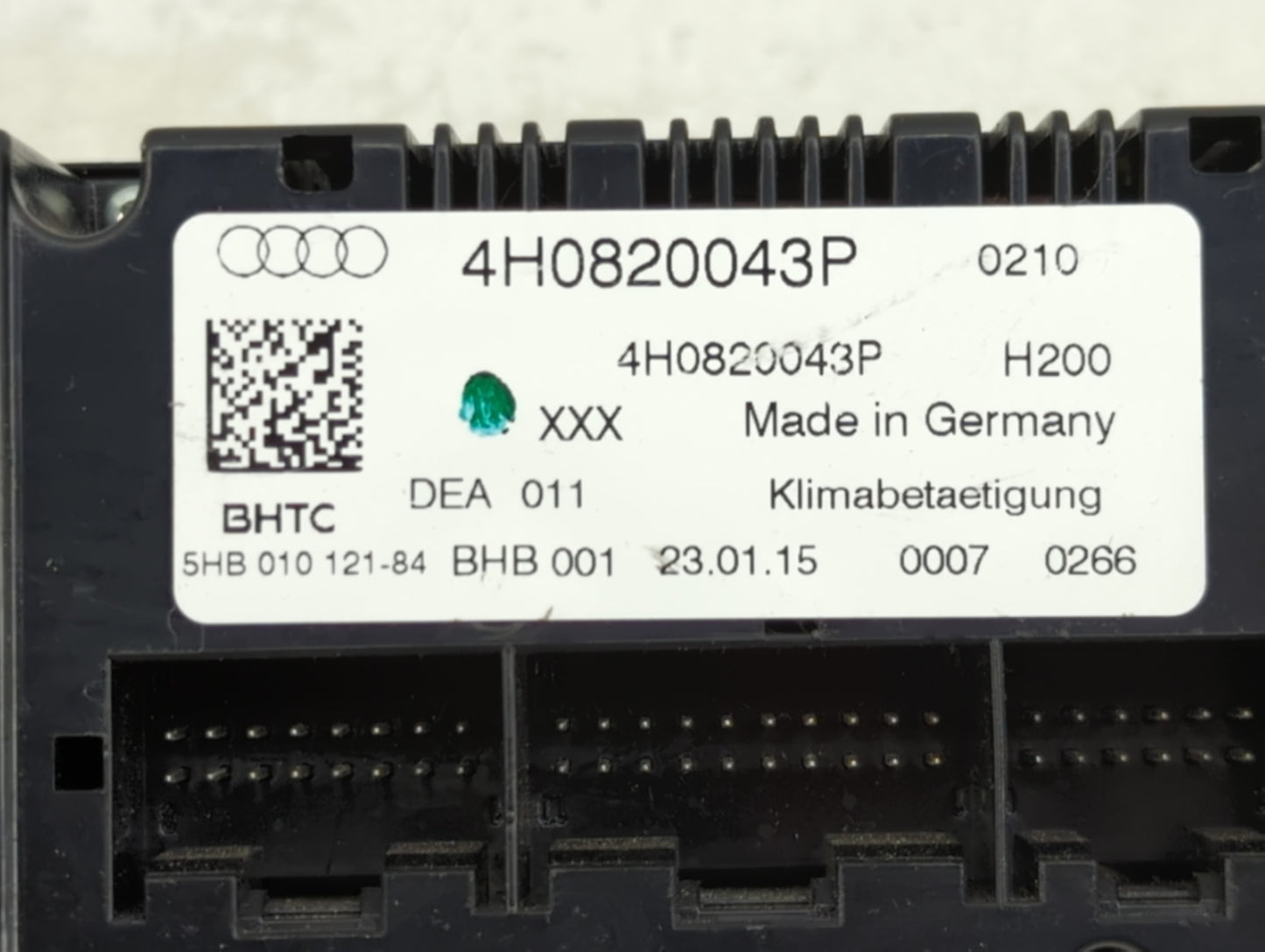 2015-2018 Audi A8 Climate Control Module Temperature AC/Heater Replacement P/N:4H0820043P 5HB010121-84 Fits OEM Used Auto Pa