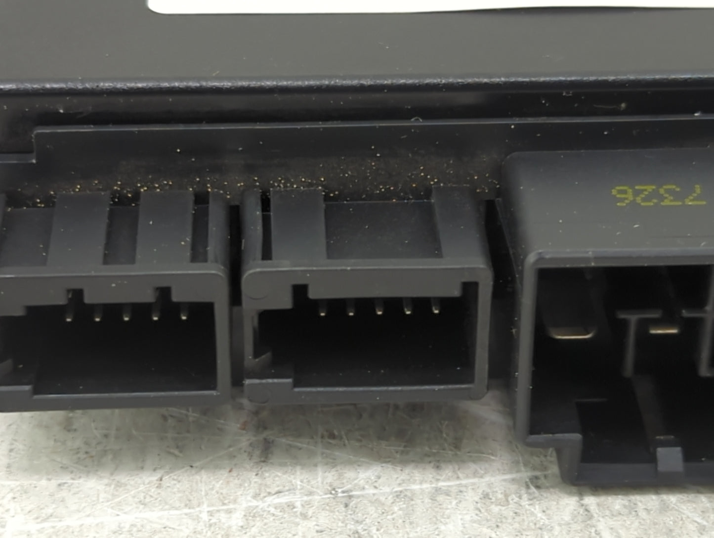 2015-2018 Audi Q3 Body Control Module Bcm Inner Cabin Fuse Box - Oemusedautoparts1.com