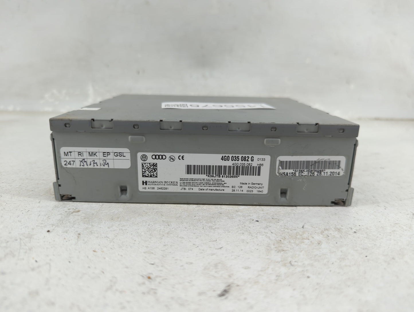 2015-2016 Audi Q3 Radio AM FM Cd Player Receiver Replacement P/N:4G0 035 082 G Fits OEM Used Auto Parts - Oemusedautoparts1.