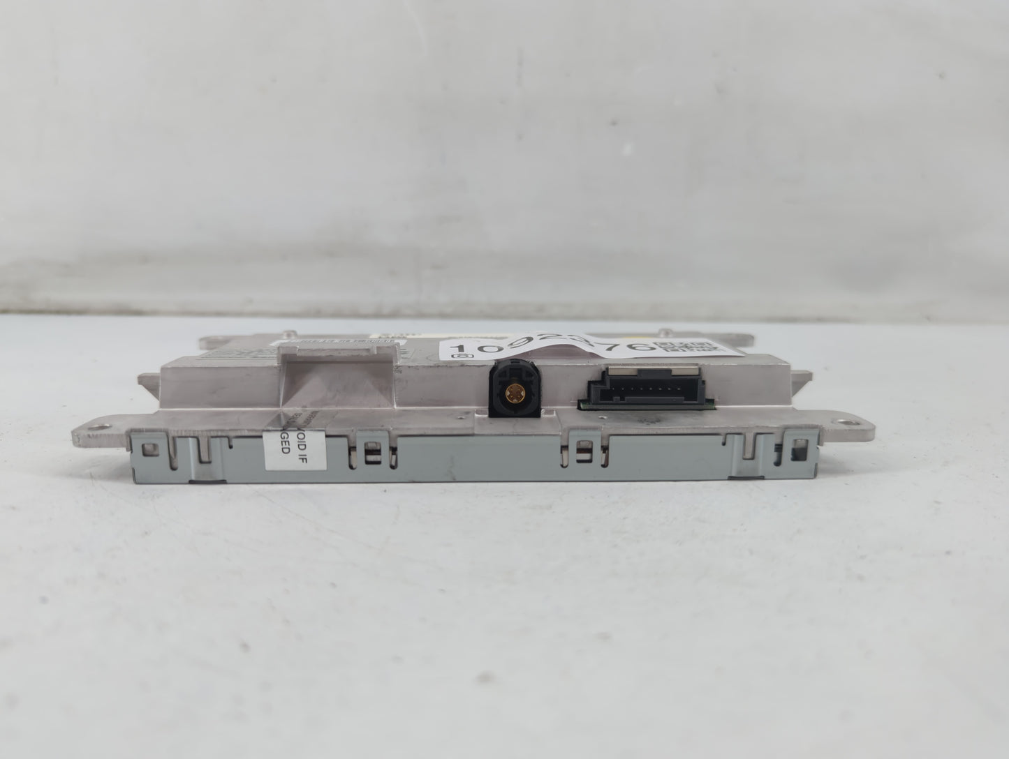 2013-2017 Audi Q5 Information Display Screen - Oemusedautoparts1.com