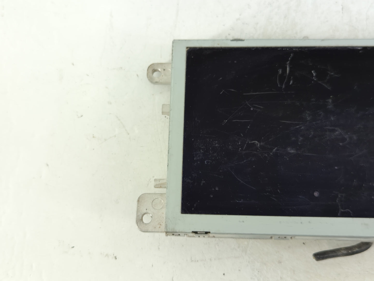 2013-2017 Audi Q5 Information Display Screen - Oemusedautoparts1.com