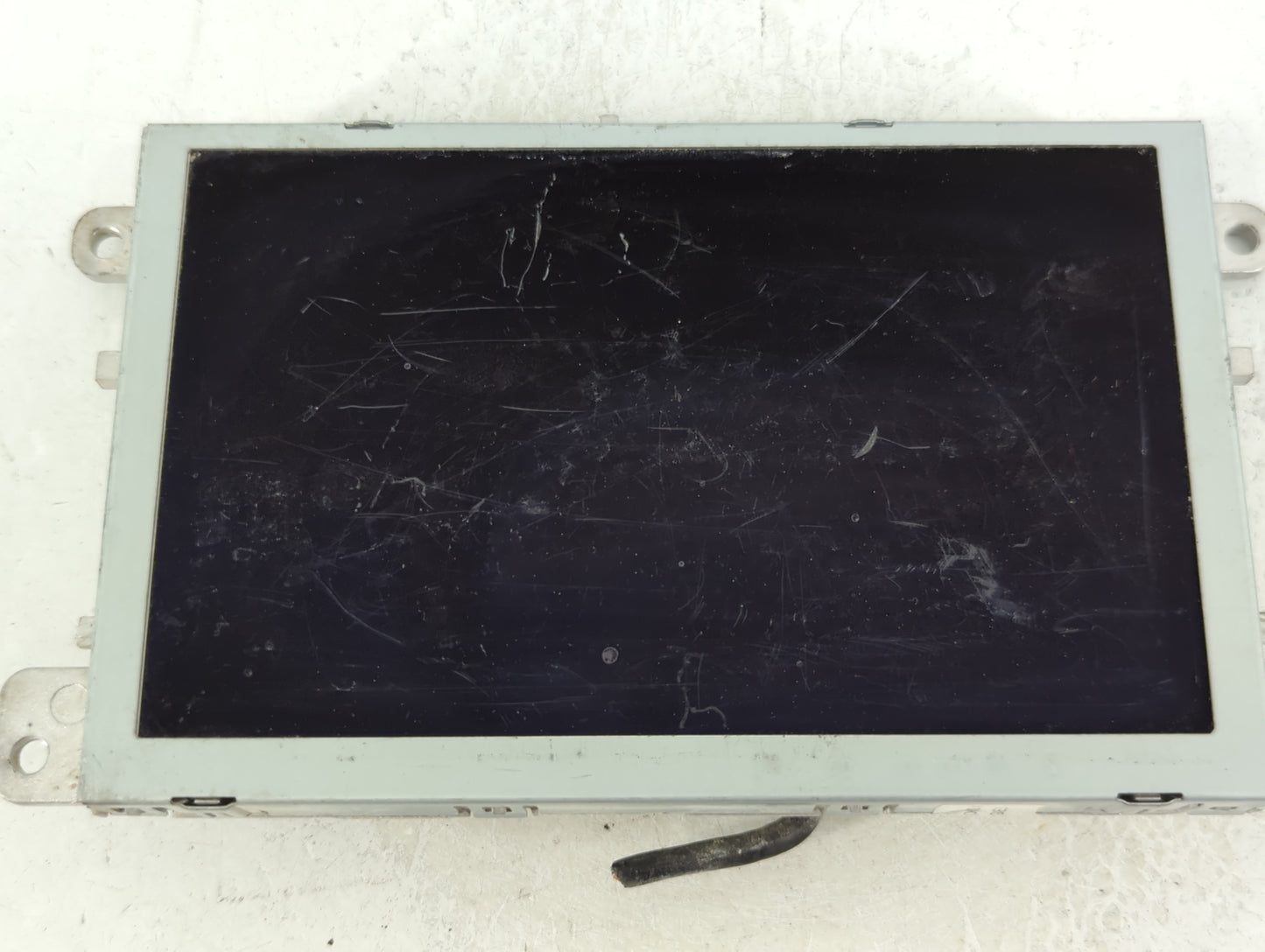 2013-2017 Audi Q5 Information Display Screen - Oemusedautoparts1.com