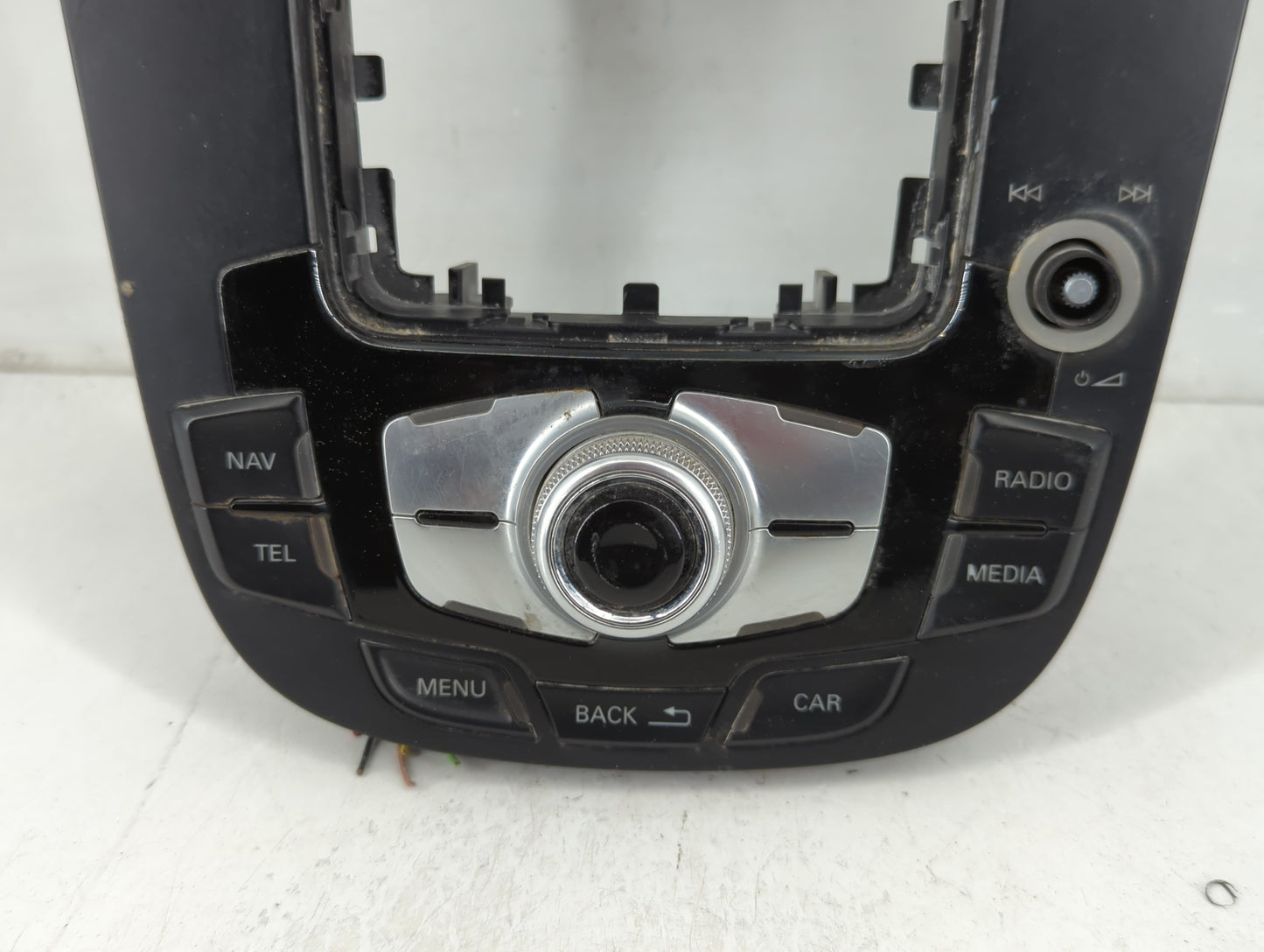 2013-2017 Audi Q5 Radio AM FM Cd Player Receiver Replacement P/N:8T0 919 611 Fits Fits 2013 2014 2015 2016 2017 OEM Used Aut