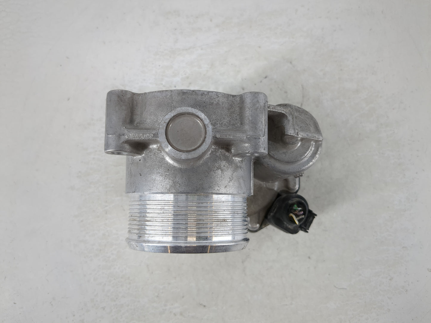 2010-2017 Audi Q5 Throttle Body P/N:06F 133 062 T 06F 133 062 Q Fits OEM Used Auto Parts - Oemusedautoparts1.com