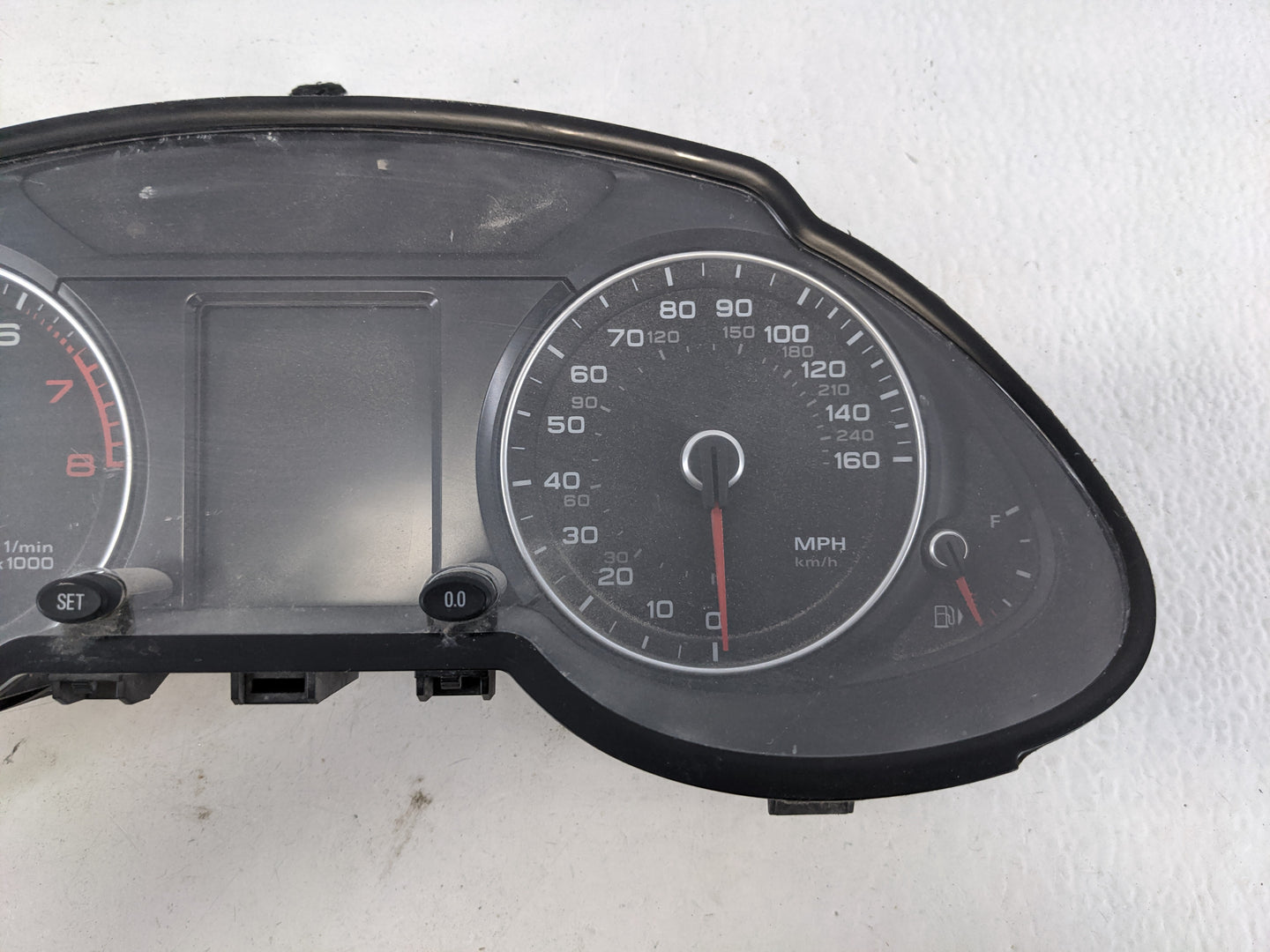 2013-2017 Audi Q5 Instrument Cluster Speedometer Gauges P/N:8R0 920 981 N Fits Fits 2013 2014 2015 2016 2017 OEM Used Auto P