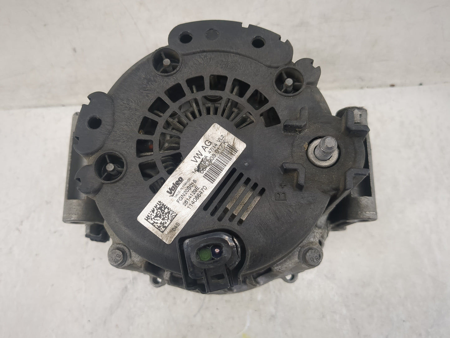 2013-2017 Audi Q5 Alternator Replacement Generator Charging Assembly Engine OEM P/N:114086470 2614129E Fits OEM Used Auto Pa