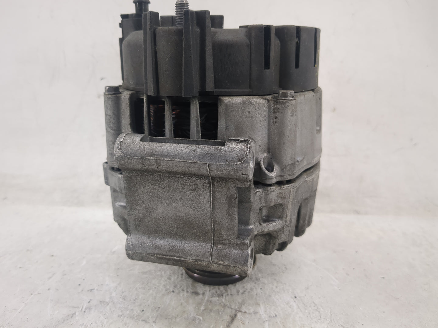 2013-2017 Audi Q5 Alternator Replacement Generator Charging Assembly Engine OEM P/N:114086470 2614129E Fits OEM Used Auto Pa