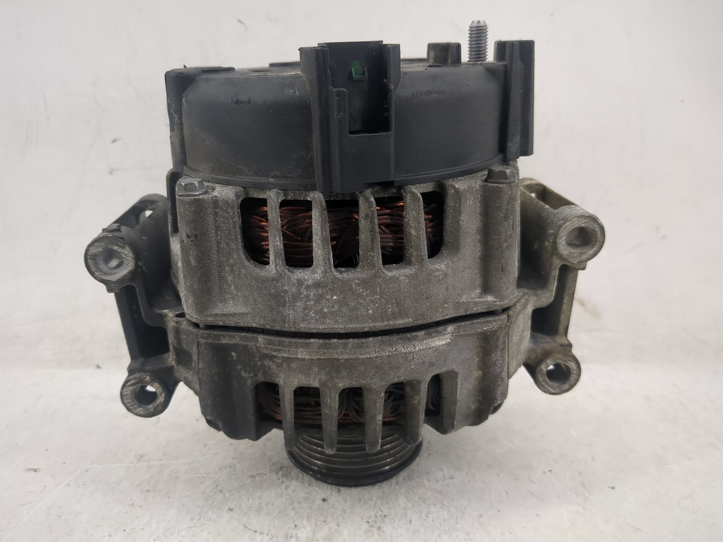2013-2017 Audi Q5 Alternator Replacement Generator Charging Assembly Engine OEM P/N:2614131E 06E 903 018L Fits OEM Used Auto