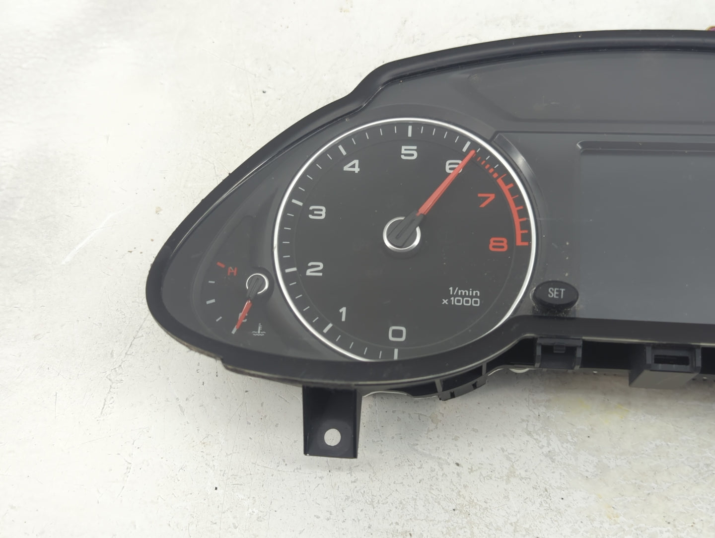 2013-2017 Audi Q5 Instrument Cluster Speedometer Gauges P/N:8R0 920 950 R Fits Fits 2013 2014 2015 2016 2017 OEM Used Auto P