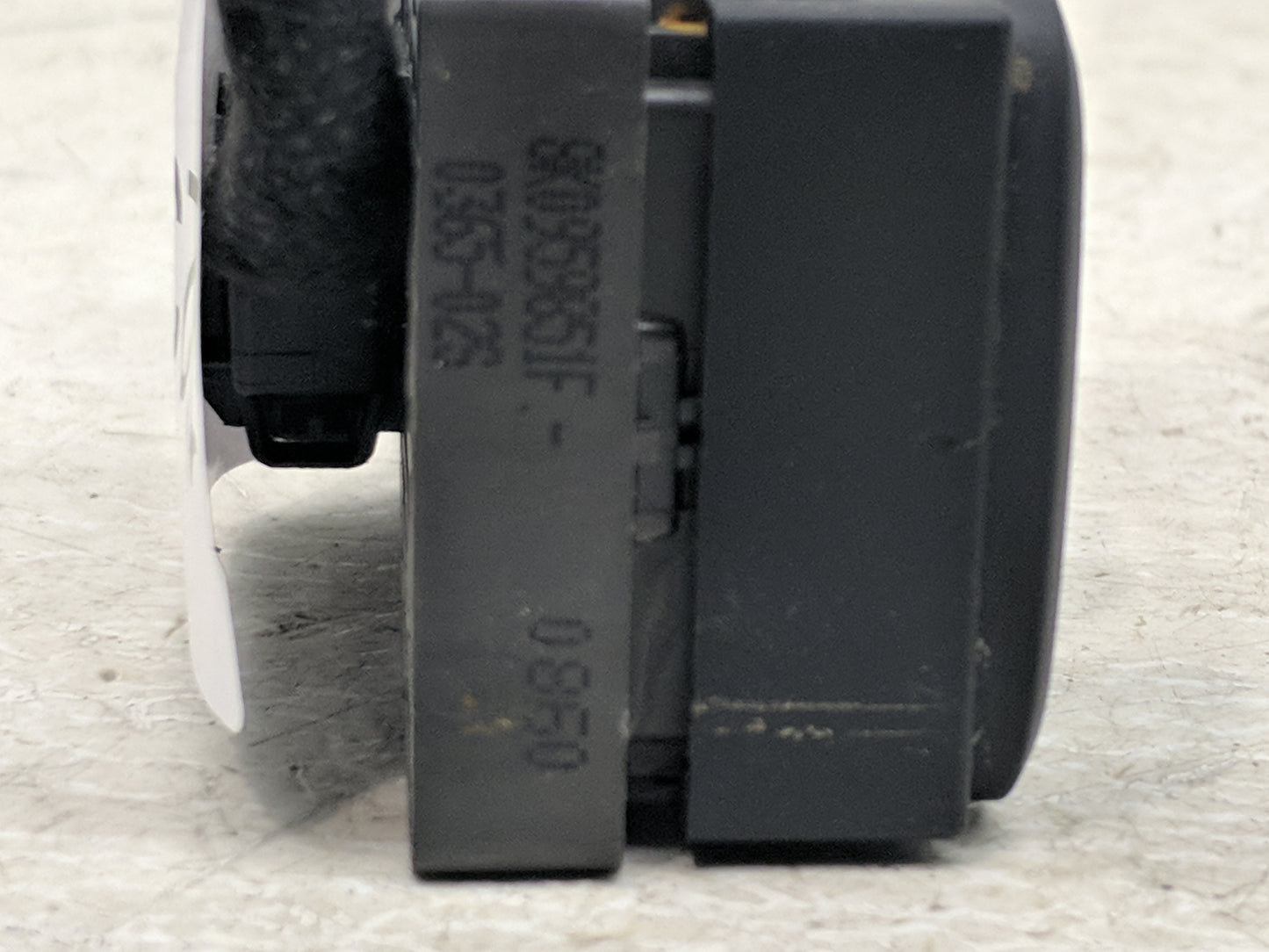 2013-2017 Audi Q5 Master Power Window Switch Replacement Driver Side Left P/N:8K0959851F Fits Fits 2013 2014 2015 2016 2017 