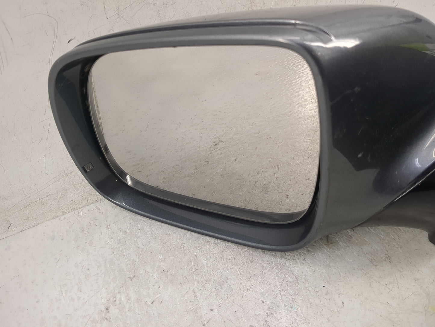 2015-2017 Audi Q5 Driver Side View Mirror - Left Door Mirror OEM Used - Oemusedautoparts1.com