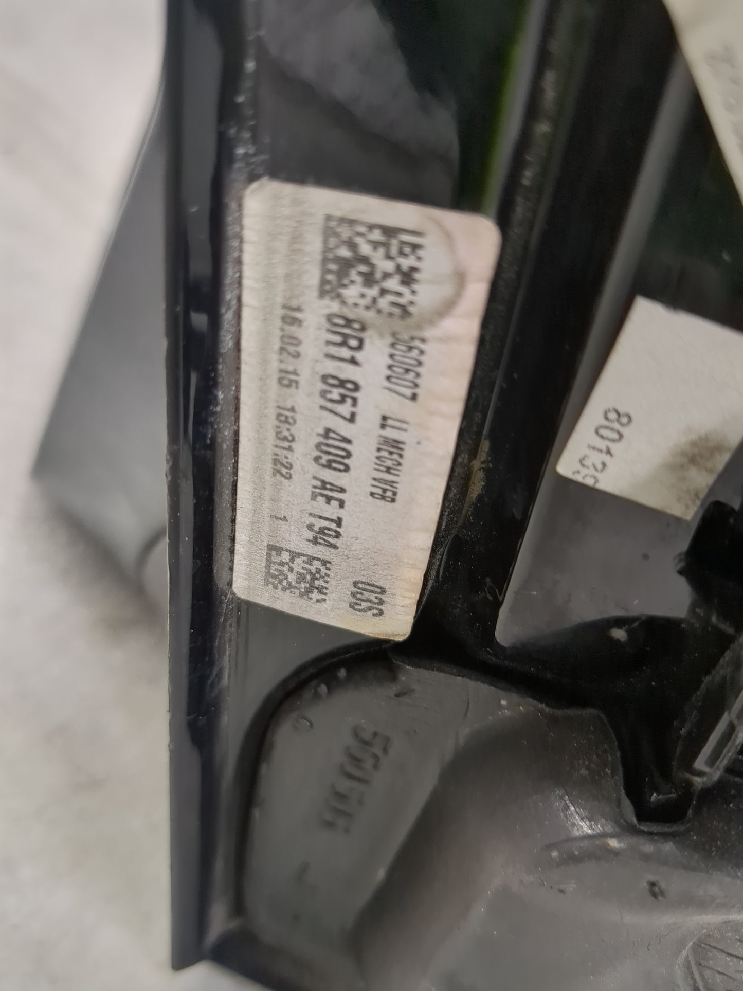 2015-2017 Audi Q5 Driver Side View Mirror - Left Door Mirror OEM Used - Oemusedautoparts1.com